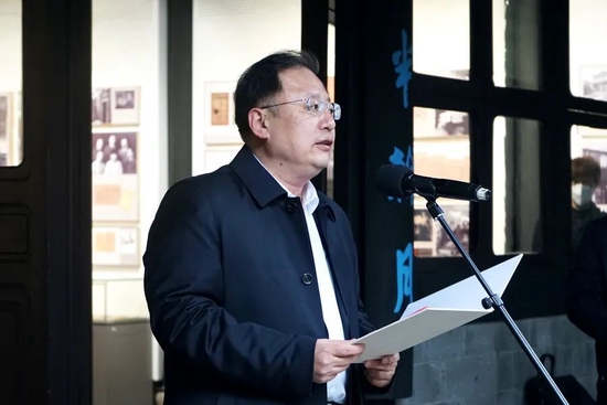 王涛代表绍兴市委市政府致辞