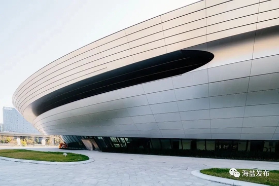科幻感爆棚杭州亚运会电竞场馆幕墙海盐造