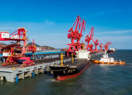 开门红!数量居台州首位,五个项目签约,总投资83.4亿元_新浪浙江_新浪