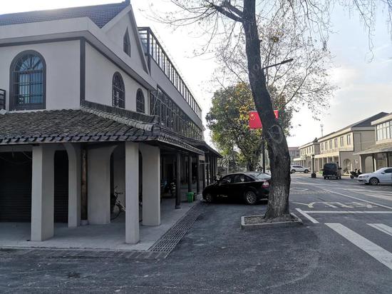 开发区(高桥街道)骑力村十字路口立面改造前后对比