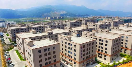 平阳万洋众创城亮相温州疫情防控工作新闻发布会