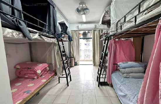 图为桃李苑区18幢508寝室集体大扫除后照片