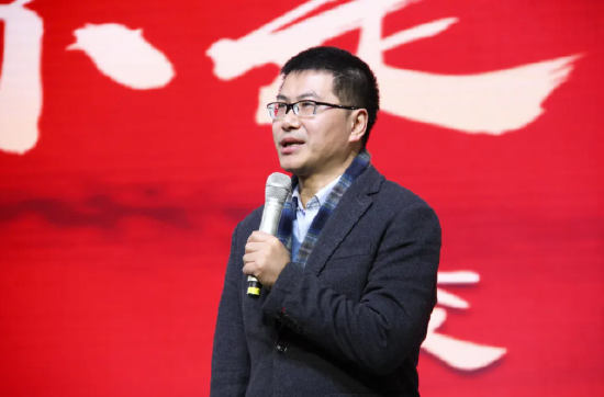 杭州外国语学校党委书记校长王华琪新学期致辞杭外人你是一束光