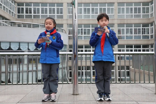 杭州市娃哈哈小学:开学日 | 大咖解读吉祥物 唱响艺术"四季歌"