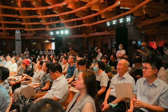 天下读书爱书人,共建共享藏书楼 ——宁波抱珠楼“众藏共建”仪式盛大启幕