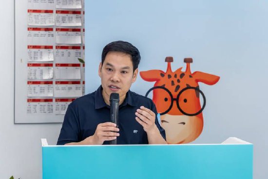 绍兴市委统战部副部长李俊讲话