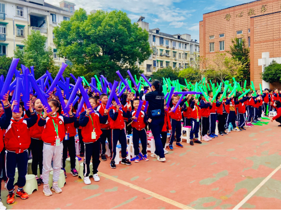 杭州市人民小学:百十华诞 感恩相伴