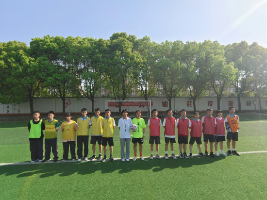 浙江绍兴绍兴市袍江中学开展缅怀革命先烈传承遗风余韵清明系列活动