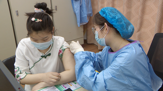 快来一起"打苗苗"平湖市15万余人已接种新冠疫苗