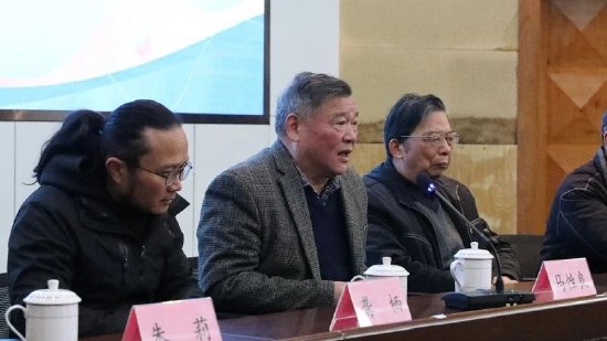 绍兴市建功中学教育集团联合中国青藤画院举办青藤建功迎新年书画展